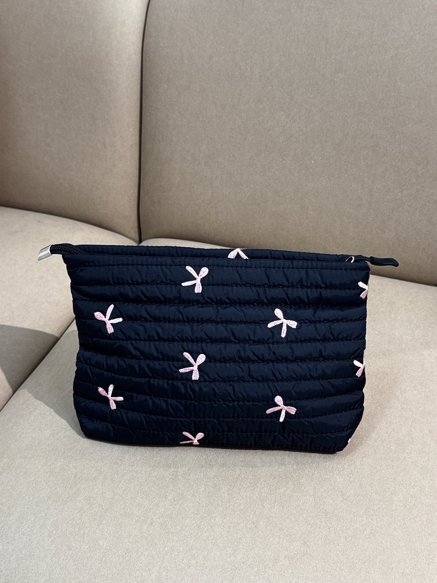 HK$600 滿額禮 🎀 Ribbon Rituals Small Pouch