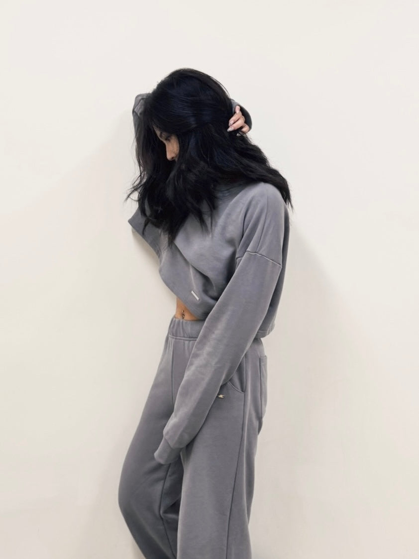 Bilingual Open-back Sweatshirt