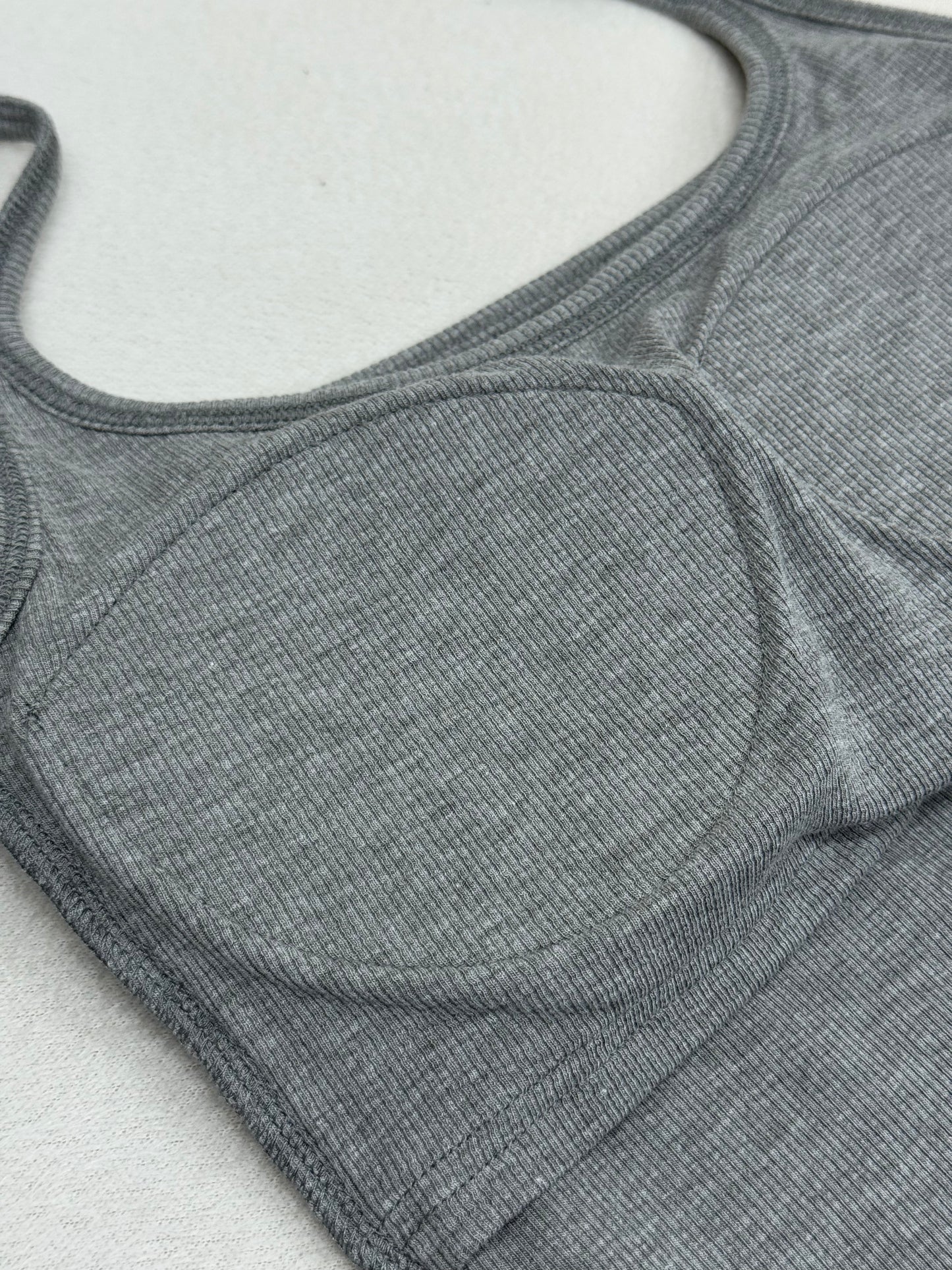 SS13 (Color: Grey ; Size: M)