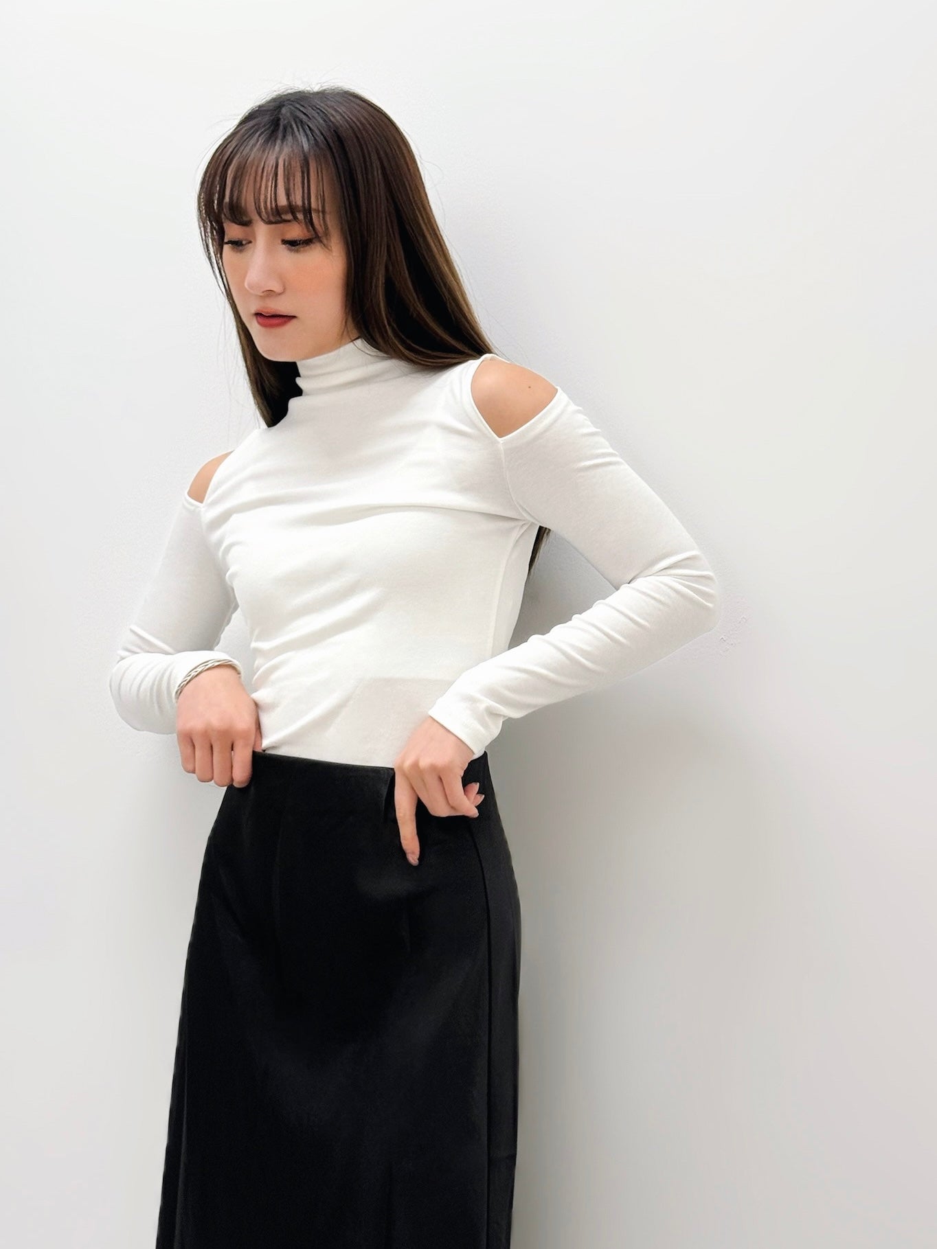 Ignite Cold-shoulder Long Sleeve