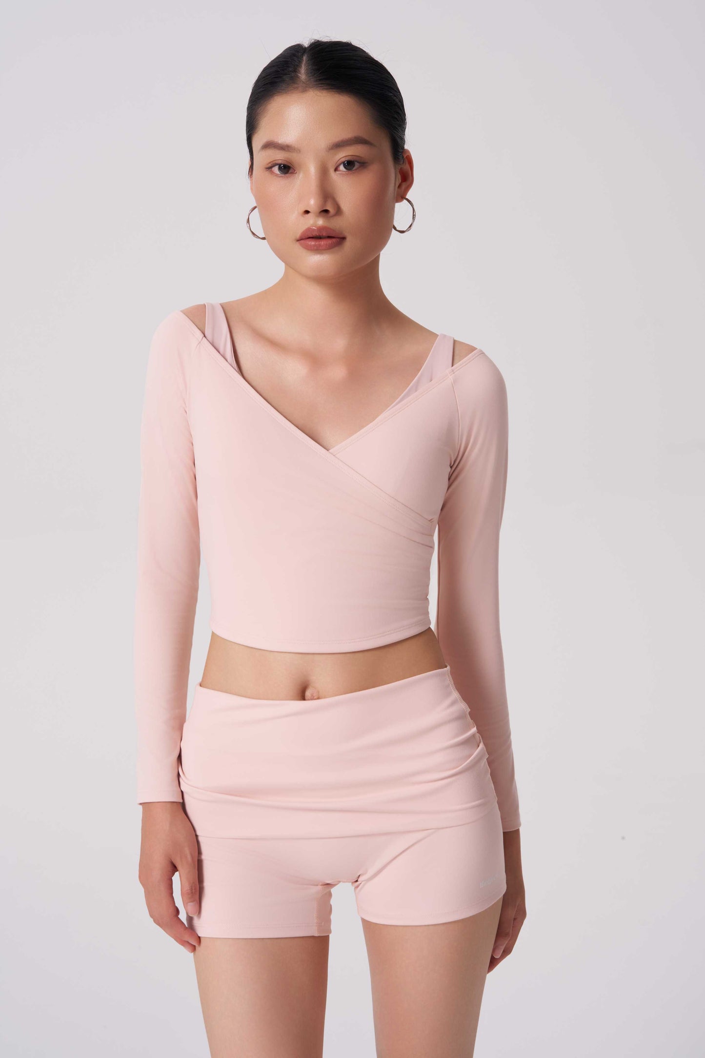 Performance V-neck Long-sleeve
