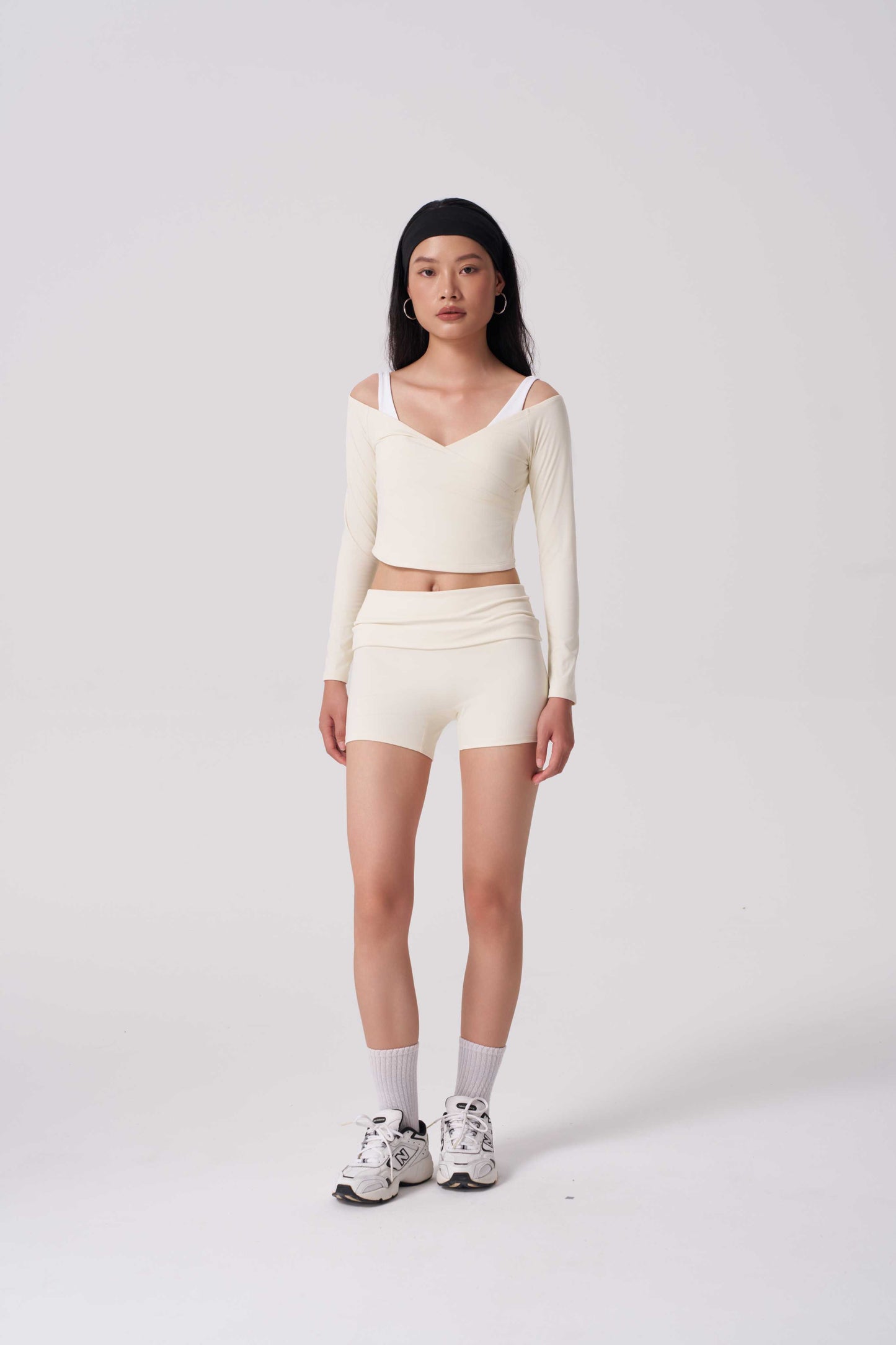 Performance V-neck Long-sleeve