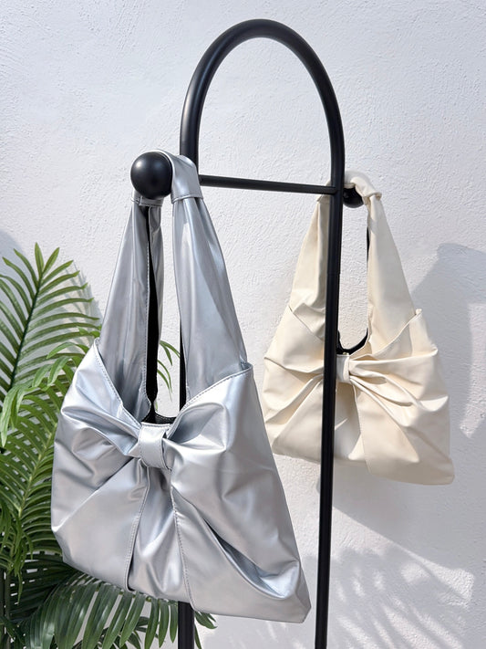 HK$1,000 滿額禮 🎀 Ribbon Rituals Handbag