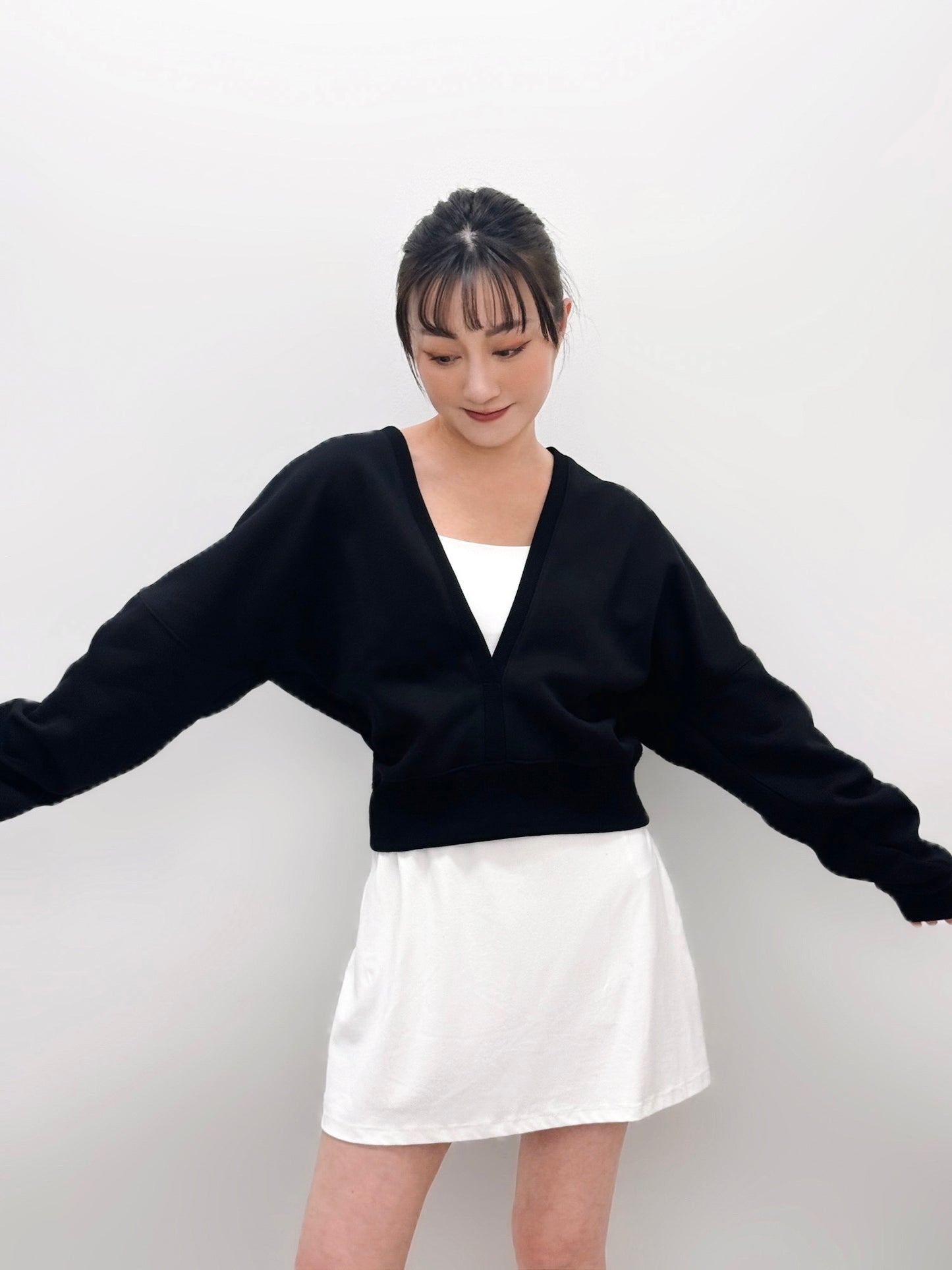 Sweat Shine V-neck Pullover