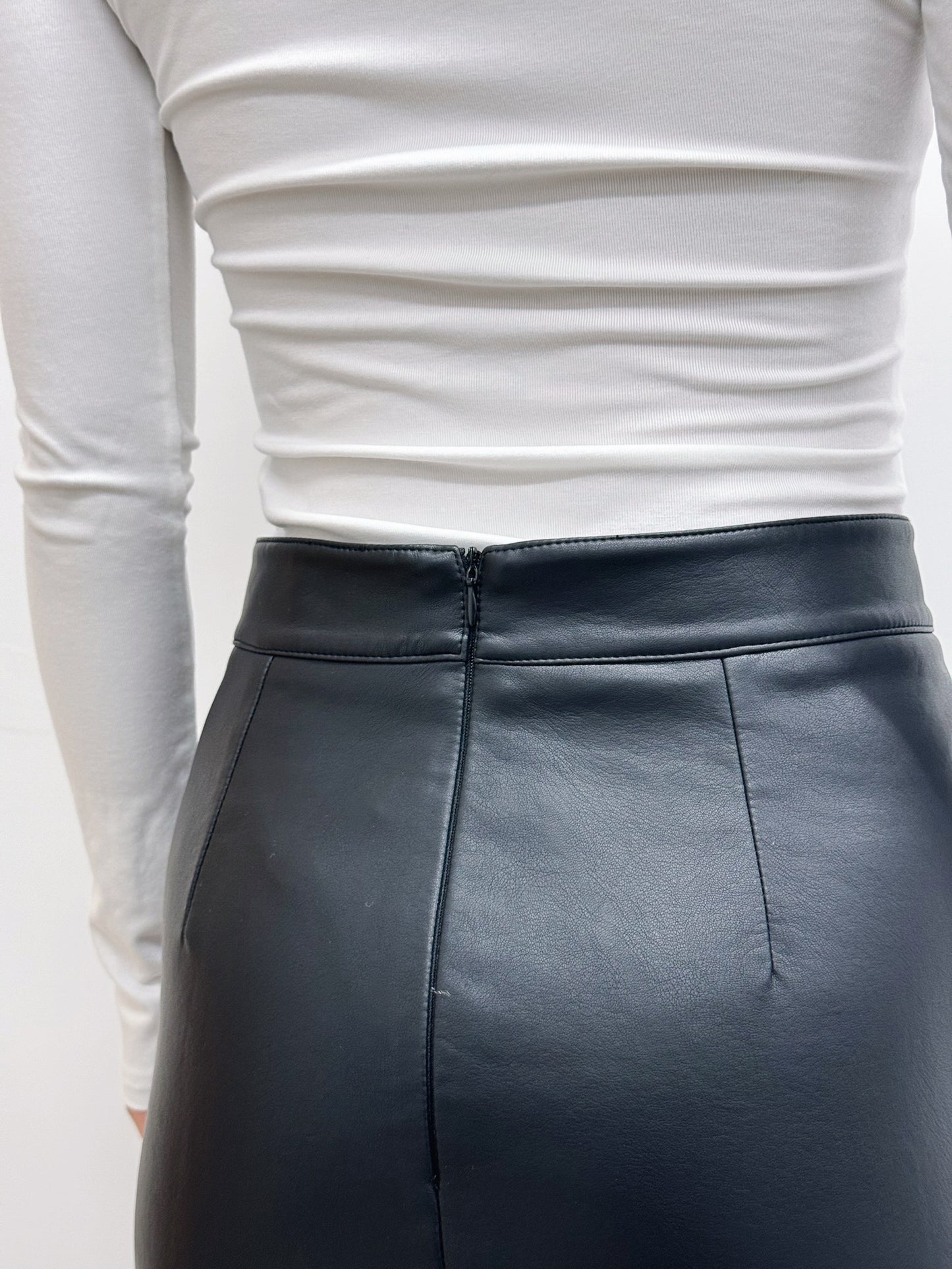 Rae Faux Leather Slit-hem Skirt