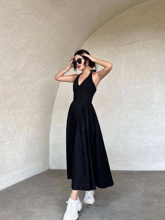 Aletris  Halterneck Dress