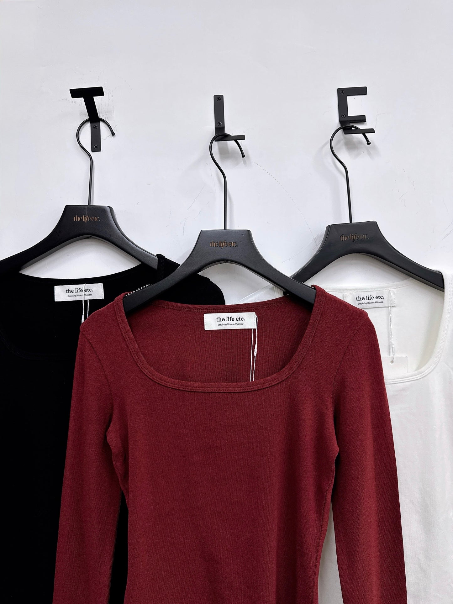 Finesse Long-sleeve U-neck Top