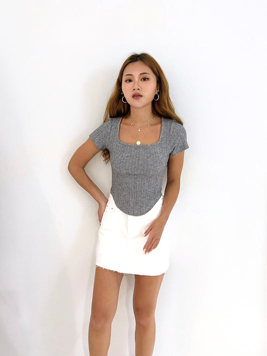 Isla Basic Crop Top