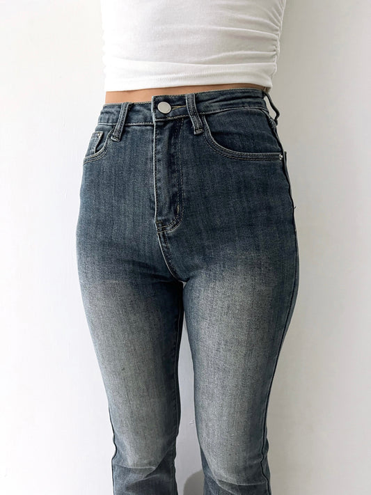 Zuzu High Waist Flared Demin Jeans